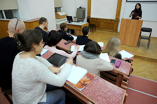 &laquo;Почасовку&raquo; для преподавателей вузов могут запретить