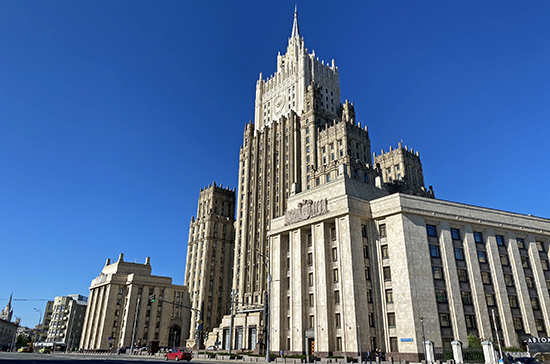 ОЗХО не указала в докладе, какие вещества отравили Навального, сообщил МИД