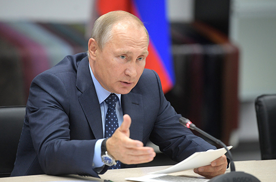 Президент поручил повысить эффективность мер по профилактике абортов