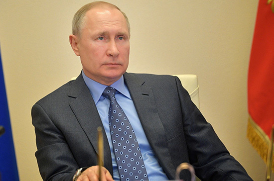 Путин поручил заняться вопросом снижения &laquo;муниципального фильтра&raquo; на выборах