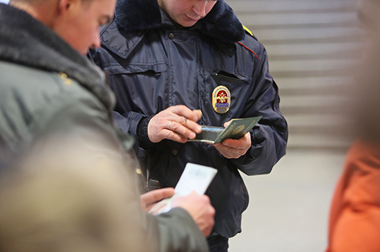 Штраф за неповиновение полицейским увеличат
